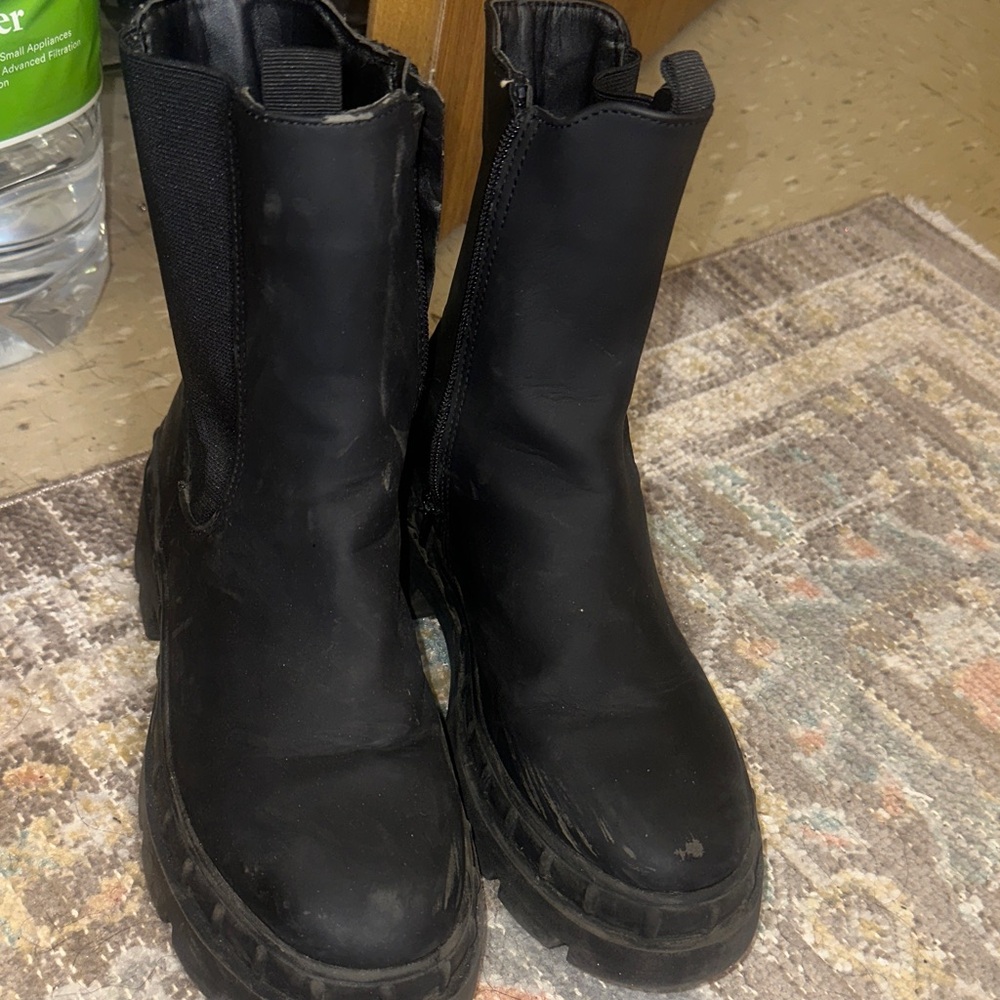 Forever 21 Black Chunky Boots
